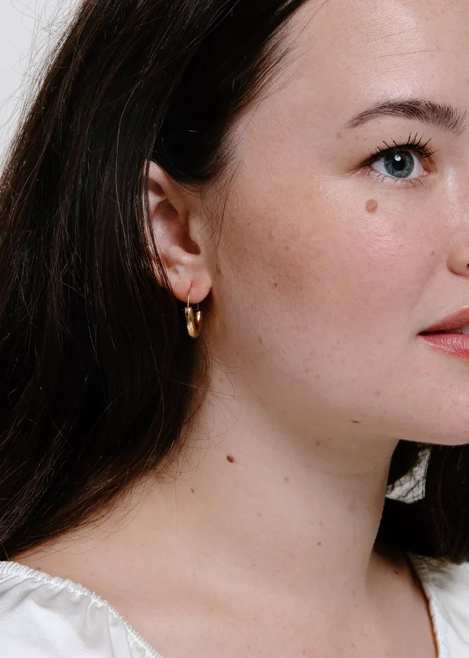 Scarlett Hoop Vincent Earrings